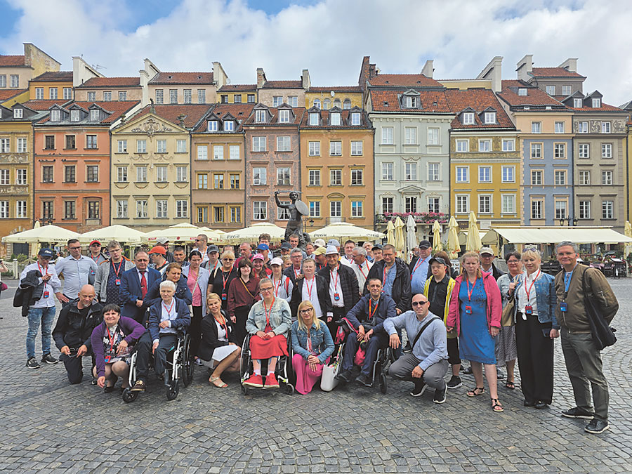 Z uśmiechem po&nbsp;Warszawie